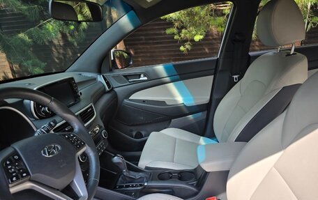 Hyundai Tucson III, 2019 год, 2 450 000 рублей, 6 фотография