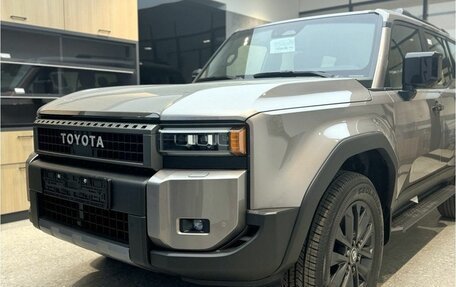 Toyota Land Cruiser Prado, 2024 год, 11 300 000 рублей, 3 фотография