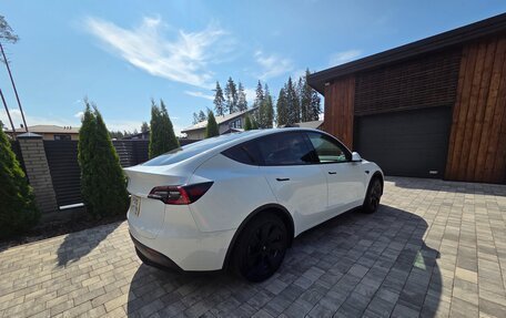 Tesla Model Y I, 2021 год, 3 750 000 рублей, 5 фотография