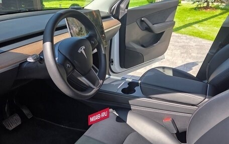 Tesla Model Y I, 2021 год, 3 750 000 рублей, 7 фотография