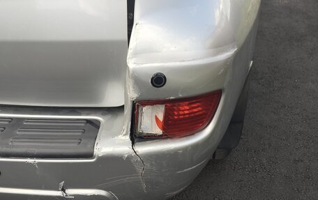 Toyota Land Cruiser Prado 120 рестайлинг, 2005 год, 1 435 000 рублей, 12 фотография