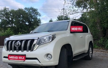 Toyota Land Cruiser Prado 150 рестайлинг 2, 2014 год, 3 900 000 рублей, 2 фотография