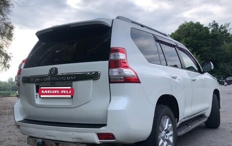Toyota Land Cruiser Prado 150 рестайлинг 2, 2014 год, 3 900 000 рублей, 4 фотография
