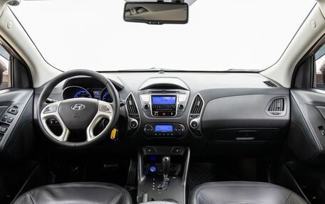 Hyundai ix35 I рестайлинг, 2010 год, 1 288 000 рублей, 13 фотография