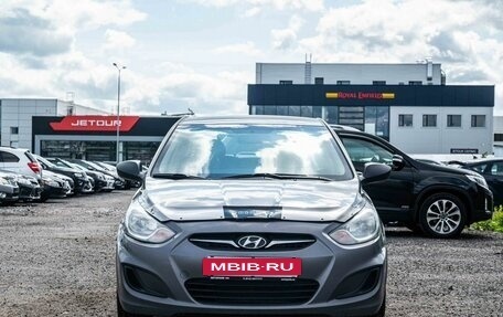 Hyundai Solaris II рестайлинг, 2014 год, 595 000 рублей, 2 фотография