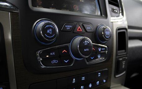 Dodge RAM IV, 2013 год, 3 780 000 рублей, 16 фотография