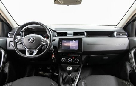 Renault Duster, 2022 год, 2 098 000 рублей, 12 фотография