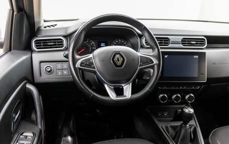 Renault Duster, 2022 год, 2 098 000 рублей, 14 фотография