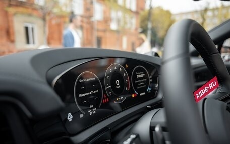 Porsche Cayenne III, 2025 год, 17 300 000 рублей, 12 фотография