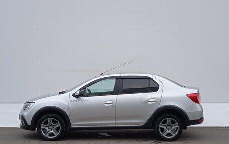 Renault Logan II, 2019 год, 1 075 000 рублей, 8 фотография
