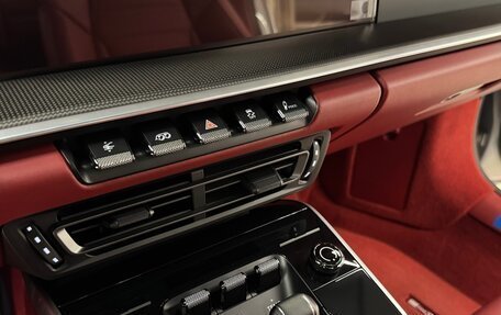 Porsche 911, 2023 год, 30 900 000 рублей, 15 фотография