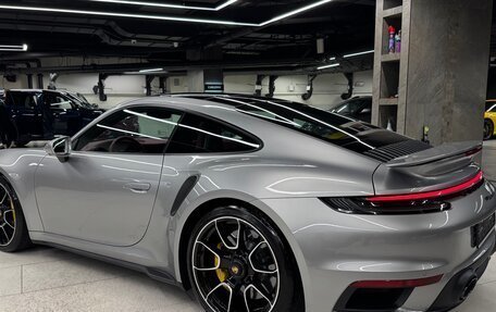 Porsche 911, 2023 год, 30 900 000 рублей, 6 фотография