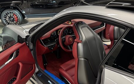 Porsche 911, 2023 год, 30 900 000 рублей, 17 фотография