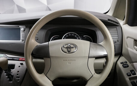 Toyota ISis I, 2010 год, 1 198 000 рублей, 13 фотография