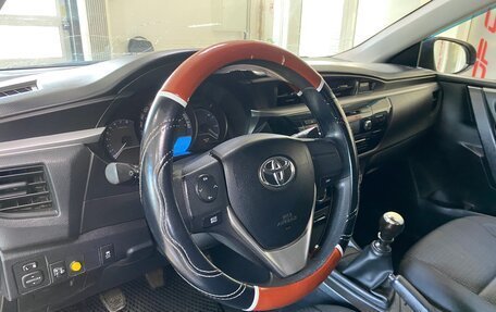 Toyota Corolla, 2014 год, 1 199 999 рублей, 13 фотография