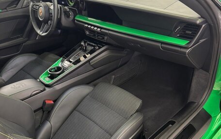Porsche 911, 2024 год, 23 690 000 рублей, 10 фотография