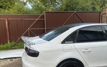 Audi A4, 2012 год, 600 000 рублей, 5 фотография