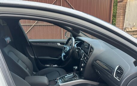 Audi A4, 2012 год, 600 000 рублей, 11 фотография