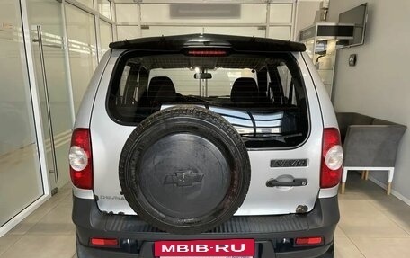 Chevrolet Niva I рестайлинг, 2011 год, 450 000 рублей, 3 фотография