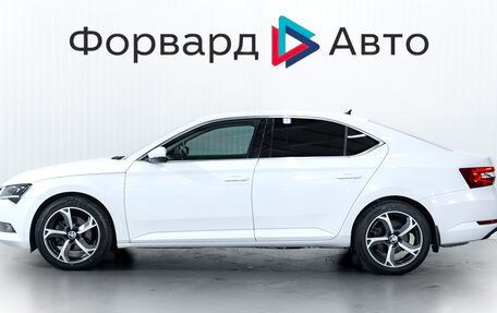 Skoda Superb III рестайлинг, 2015 год, 1 750 000 рублей, 4 фотография