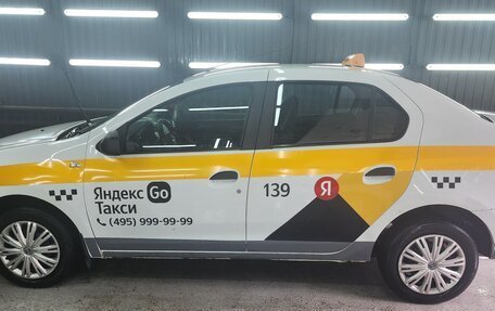 Renault Logan II, 2020 год, 850 000 рублей, 1 фотография