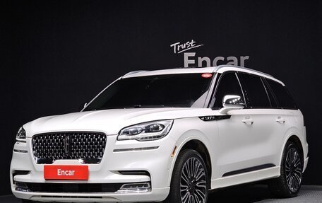 Lincoln Aviator II, 2020 год, 5 090 000 рублей, 1 фотография
