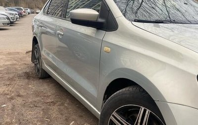 Volkswagen Polo VI (EU Market), 2012 год, 530 000 рублей, 1 фотография