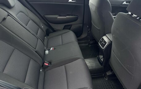 KIA Sportage IV рестайлинг, 2021 год, 2 999 000 рублей, 21 фотография