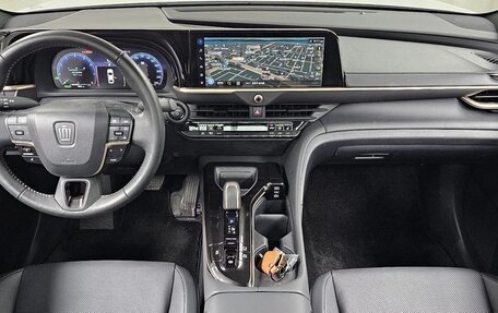 Toyota Crown, 2024 год, 5 150 000 рублей, 5 фотография