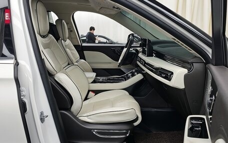 Lincoln Aviator II, 2020 год, 5 090 000 рублей, 11 фотография