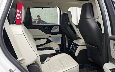 Lincoln Aviator II, 2020 год, 5 090 000 рублей, 12 фотография