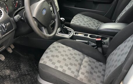 Ford Focus II рестайлинг, 2006 год, 385 000 рублей, 9 фотография
