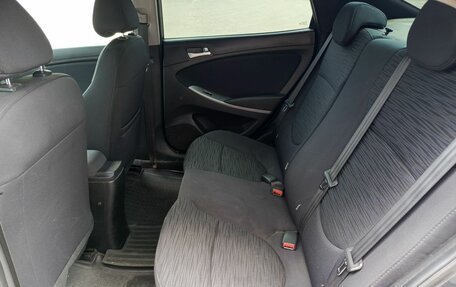 Hyundai Solaris II рестайлинг, 2014 год, 749 800 рублей, 12 фотография
