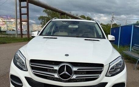 Mercedes-Benz GLE, 2017 год, 3 690 000 рублей, 2 фотография