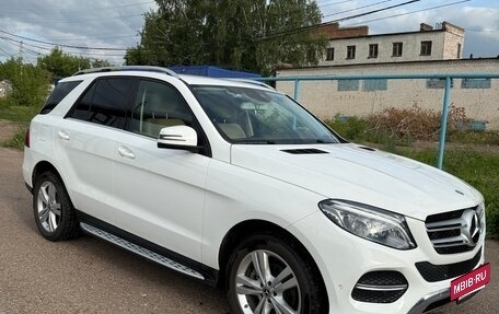 Mercedes-Benz GLE, 2017 год, 3 690 000 рублей, 3 фотография