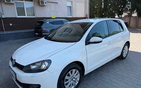 Volkswagen Golf VI, 2011 год, 880 000 рублей, 2 фотография