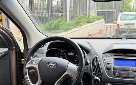 Hyundai ix35 I рестайлинг, 2014 год, 1 500 000 рублей, 7 фотография