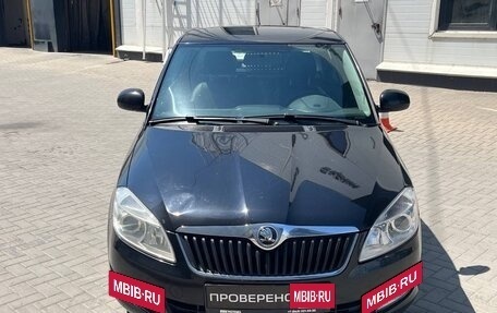 Skoda Fabia II, 2014 год, 870 000 рублей, 2 фотография