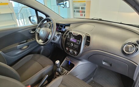 Renault Kaptur I рестайлинг, 2019 год, 1 270 000 рублей, 5 фотография