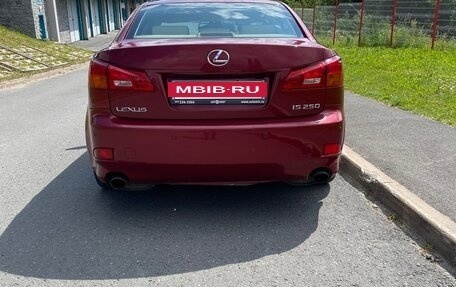 Lexus IS II рестайлинг 2, 2008 год, 1 099 000 рублей, 3 фотография