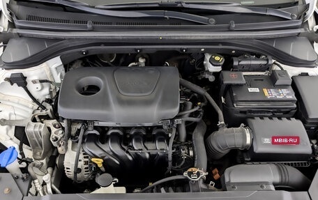 Hyundai Elantra VI рестайлинг, 2019 год, 1 615 000 рублей, 9 фотография