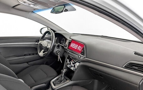 Hyundai Elantra VI рестайлинг, 2019 год, 1 615 000 рублей, 11 фотография