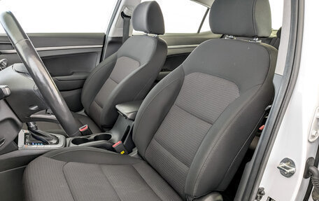 Hyundai Elantra VI рестайлинг, 2019 год, 1 615 000 рублей, 20 фотография