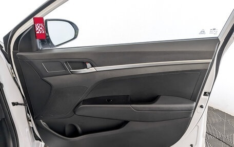 Hyundai Elantra VI рестайлинг, 2019 год, 1 615 000 рублей, 24 фотография