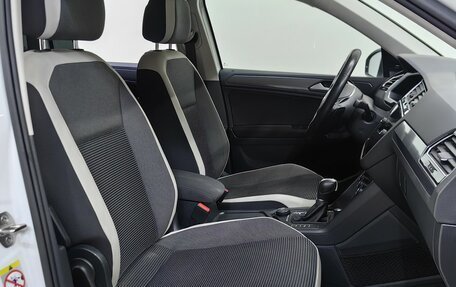 Volkswagen Tiguan II, 2019 год, 2 979 000 рублей, 7 фотография