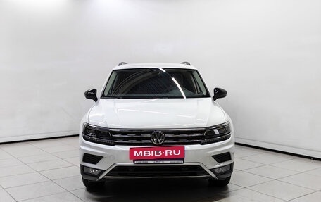 Volkswagen Tiguan II, 2019 год, 2 979 000 рублей, 3 фотография