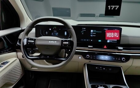 KIA Carnival, 2025 год, 6 950 000 рублей, 29 фотография