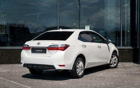 Toyota Corolla, 2018 год, 1 749 000 рублей, 2 фотография