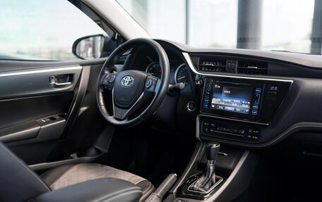 Toyota Corolla, 2018 год, 1 749 000 рублей, 23 фотография