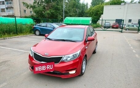 KIA Rio III рестайлинг, 2015 год, 1 000 000 рублей, 5 фотография